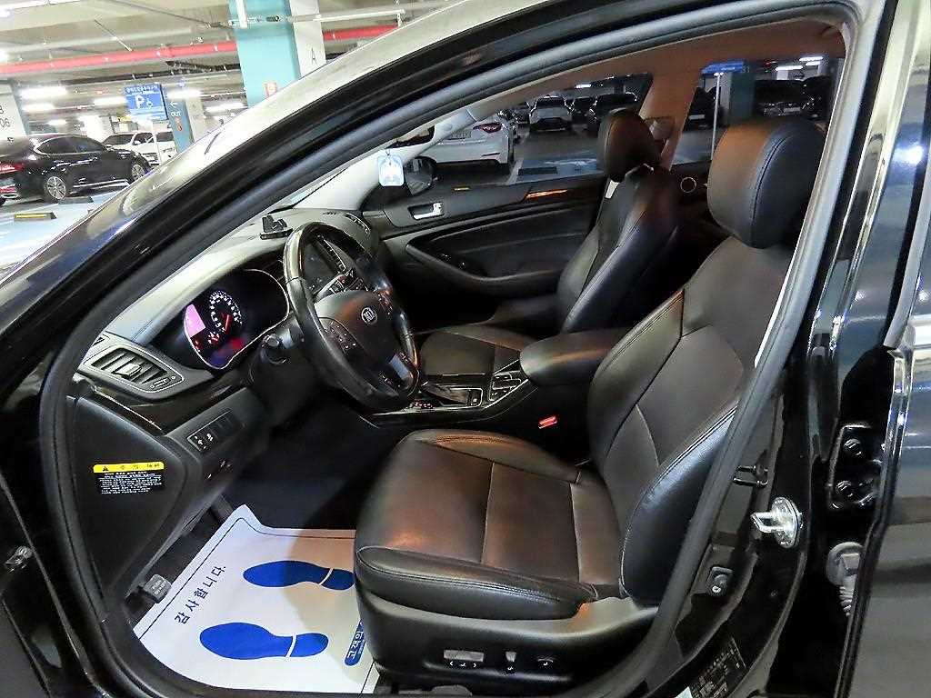 KIA K7 - Vista 6