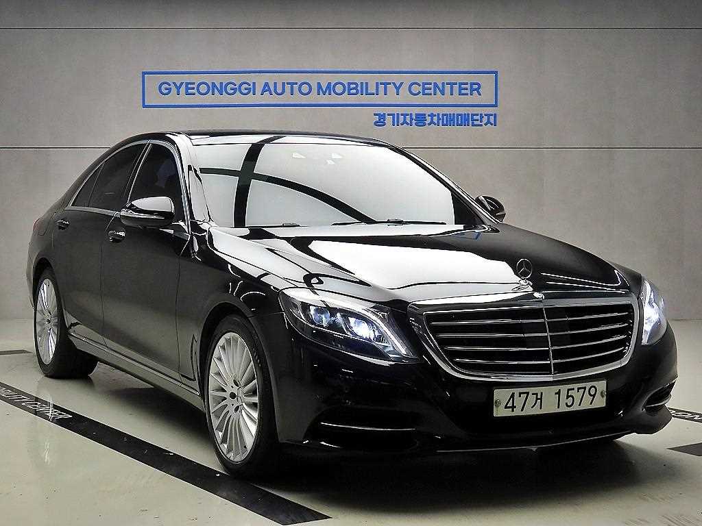 Mercedes Benz S Class - Vista 5