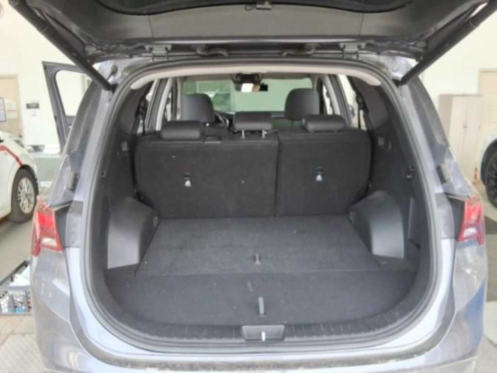HYUNDAI Santa Fe - Vista 3
