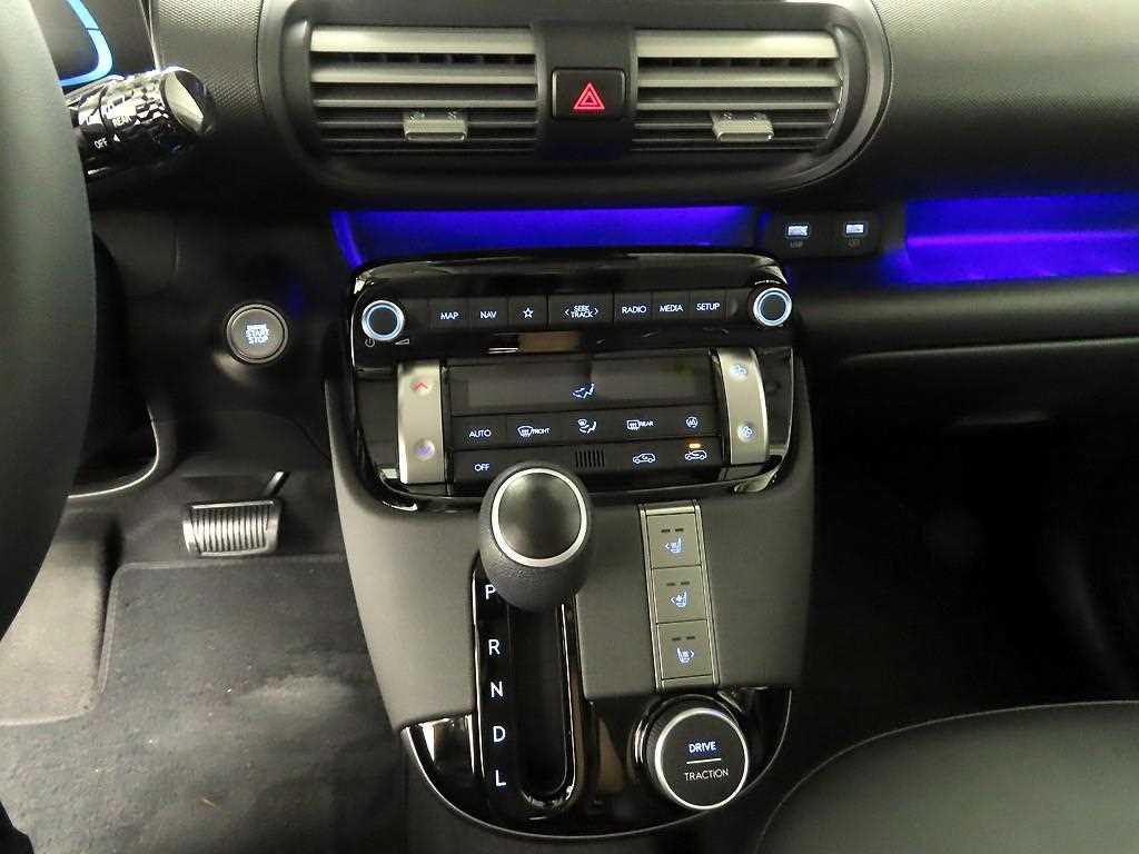 HYUNDAI Casper - Vista 9