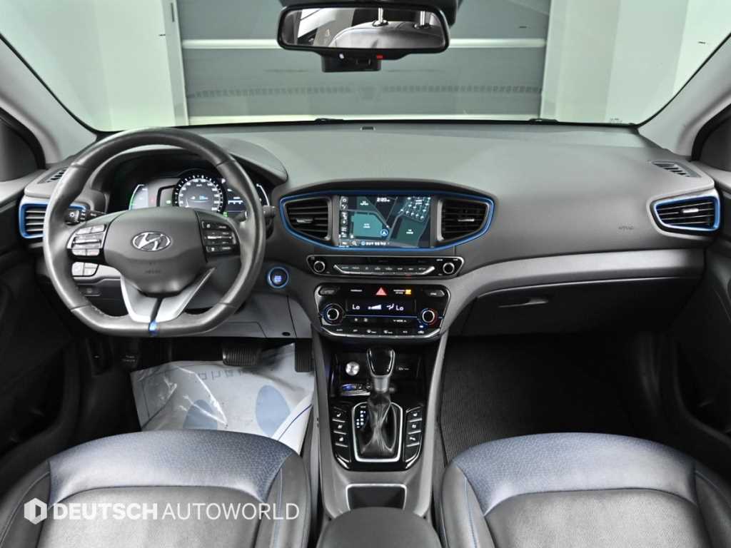 HYUNDAI Ioniq - Vista 7