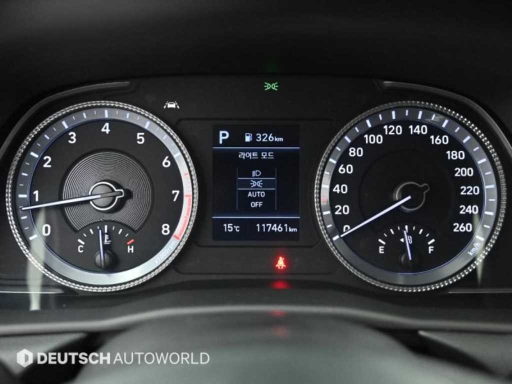 HYUNDAI Sonata - Vista 8
