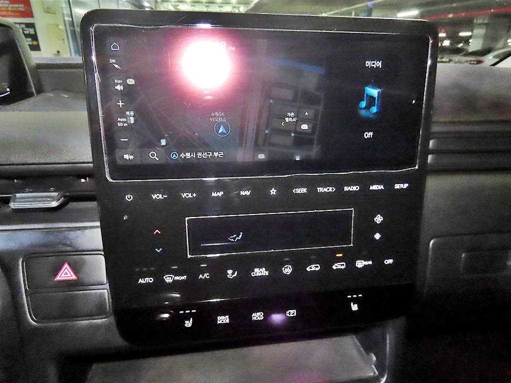 HYUNDAI Staria - Vista 11