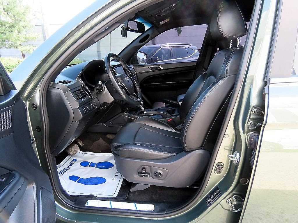 Ssangyong Rexton - Vista 6
