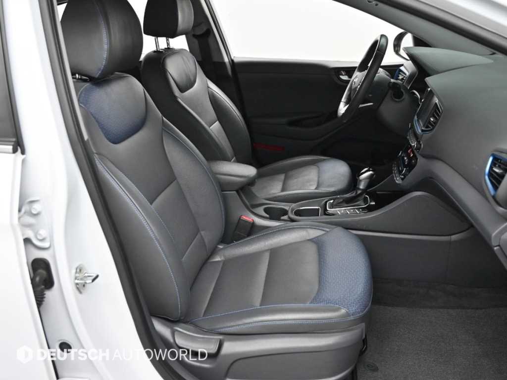 HYUNDAI Ioniq - Vista 10