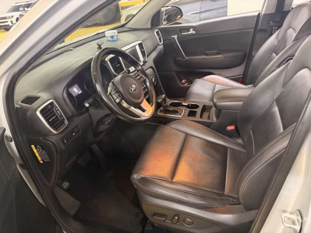 KIA Sportage - Vista 3