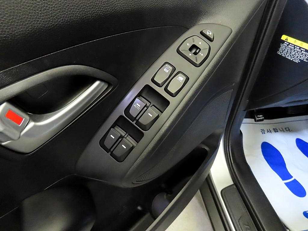 HYUNDAI Tucson 2014 Gris - Importación desde Corea - HF Imports Iquique - Foto 13
