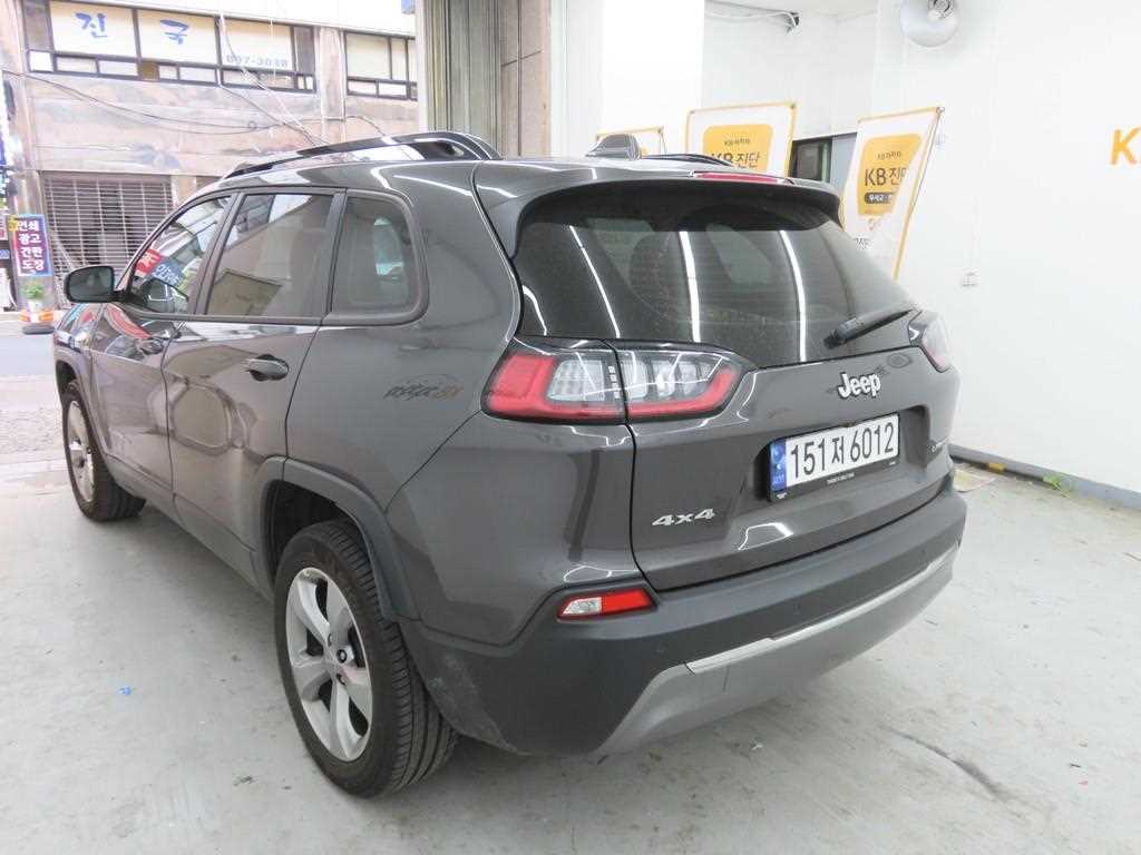 Jeep Cherokee - Vista 4