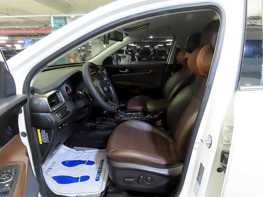 KIA Sorento - Vista 6