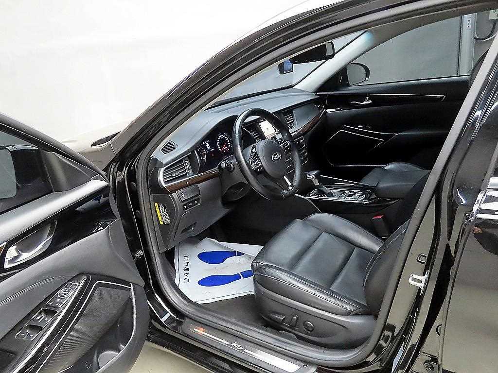 KIA K7 - Vista 5