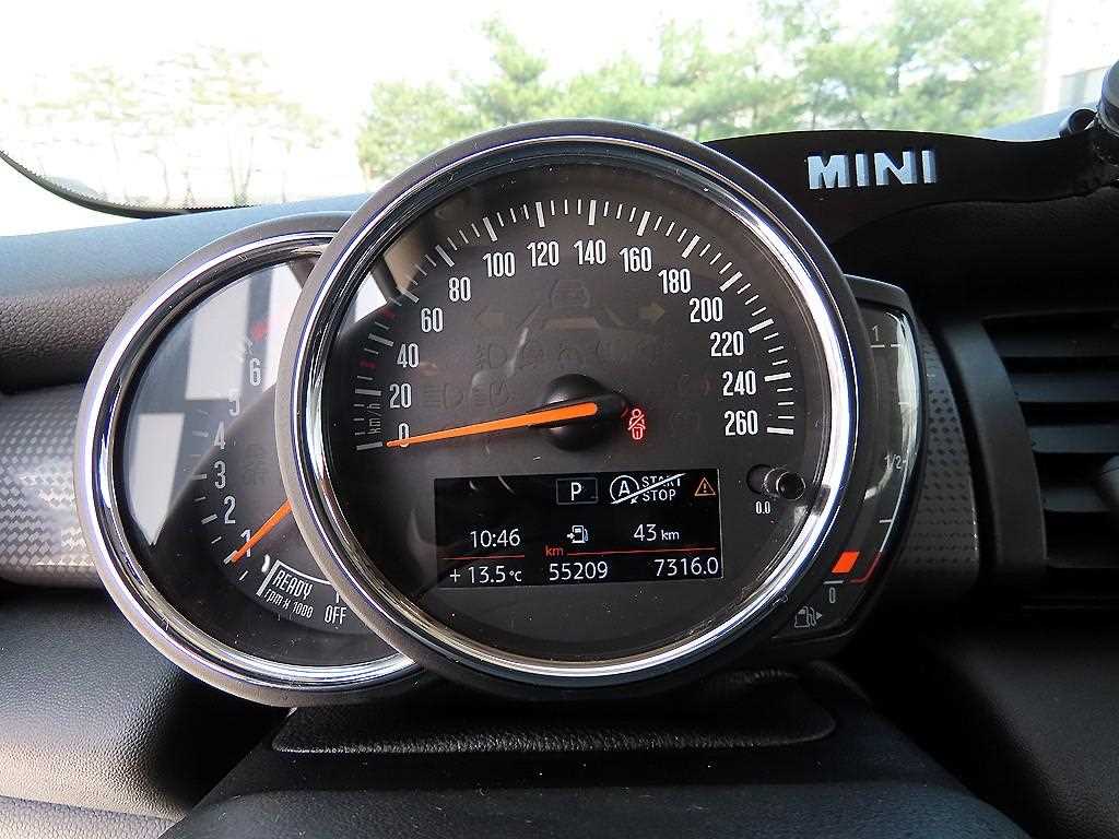 Mini Cooper - Vista 8