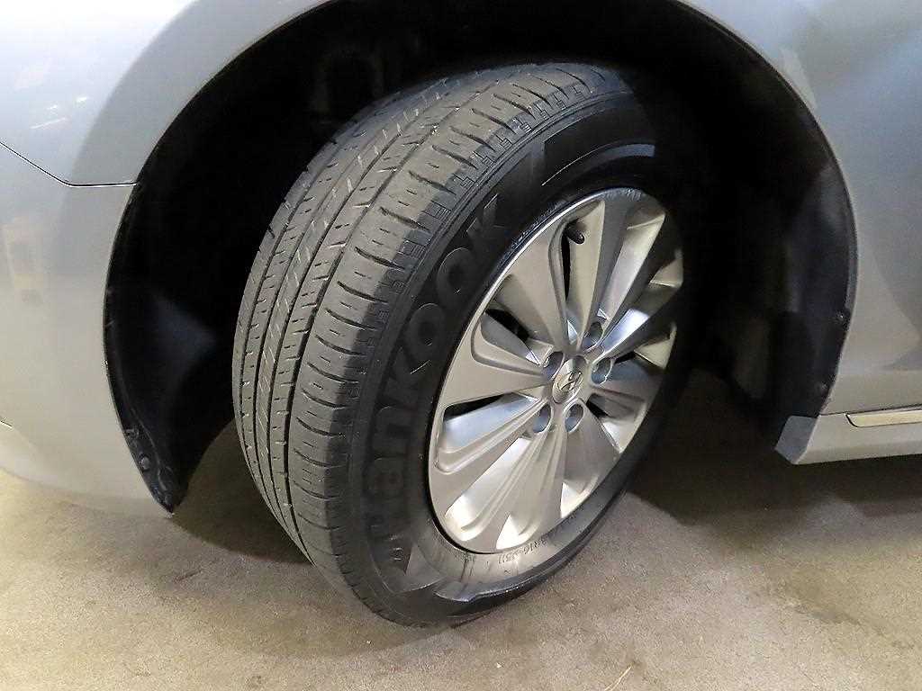 HYUNDAI Sonata 2016 Gris - Importación desde Corea - HF Imports Iquique - Foto 19