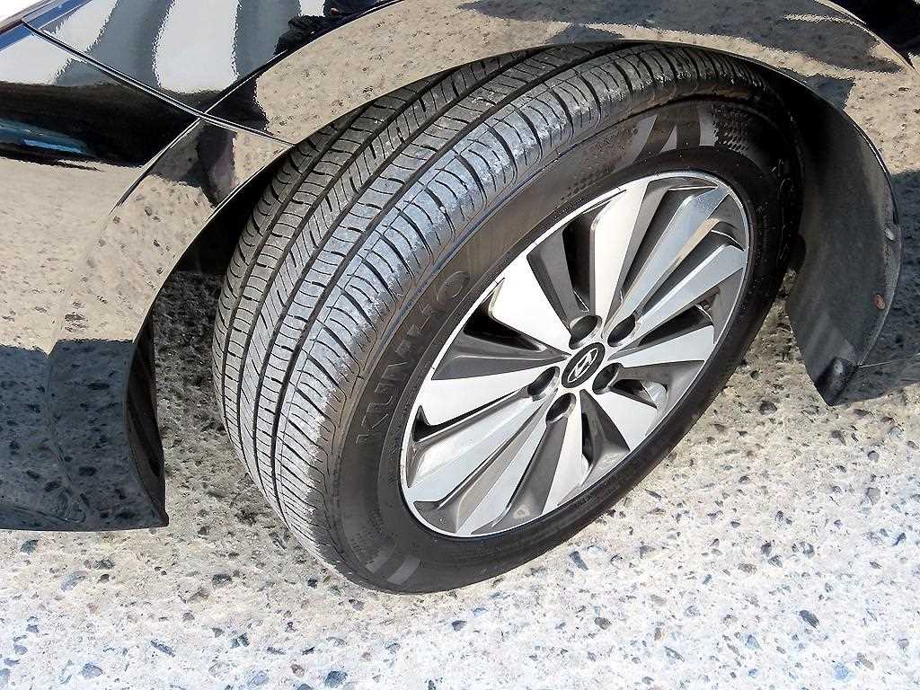 HYUNDAI Grandeur 2016 Negro - Importación desde Corea - HF Imports Iquique - Foto 20
