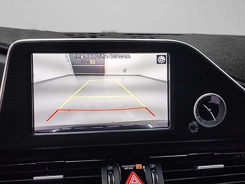 HYUNDAI Grandeur 2018 Gris - Importación desde Corea - HF Imports Iquique - Foto 17