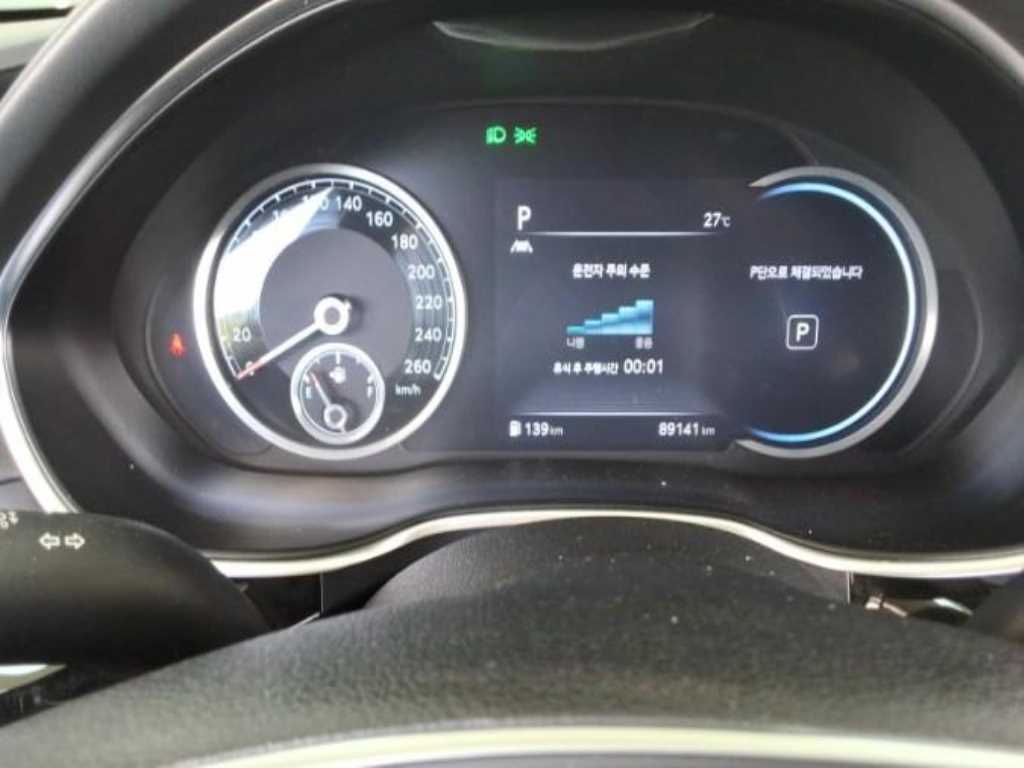Genesis G80 - Vista 9