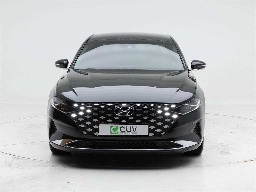 HYUNDAI Grandeur - Vista 2