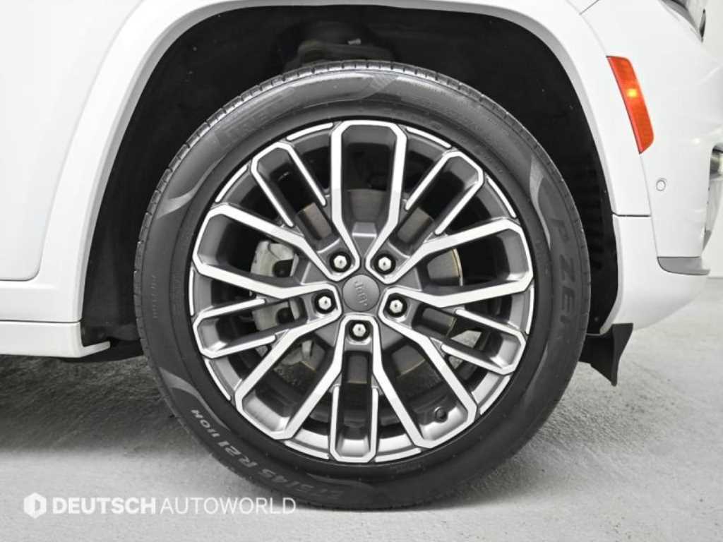 Jeep Cherokee - Vista 5