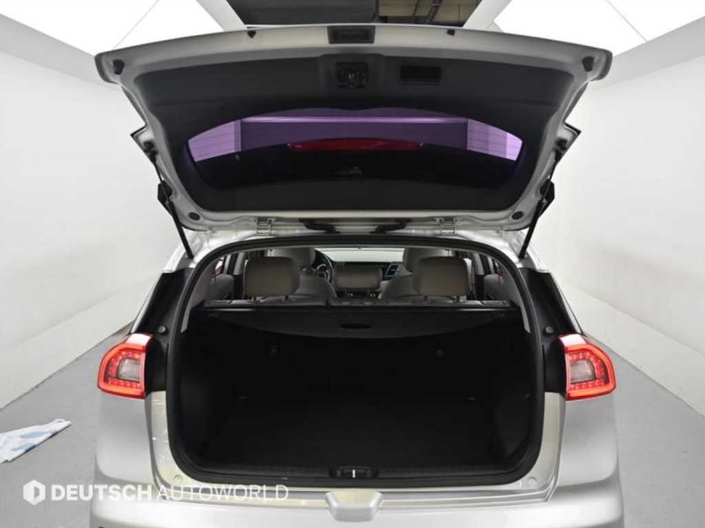 KIA Niro 2017 Plateado - Importación desde Corea - HF Imports Iquique - Foto 19