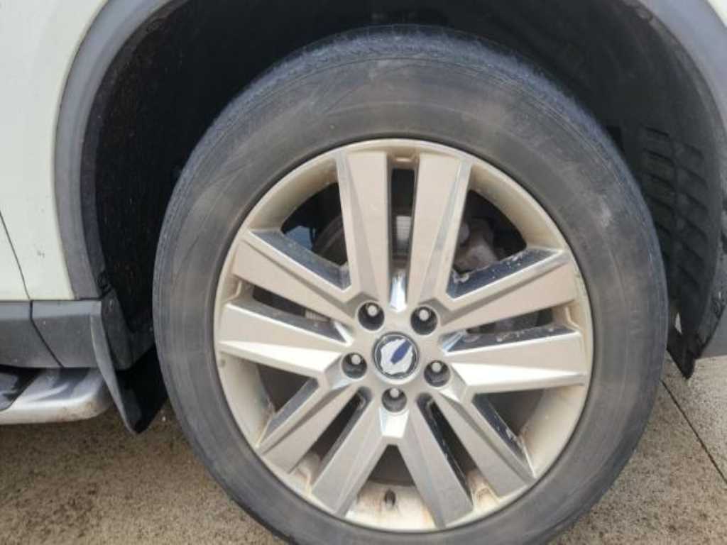 Ssangyong Rexton - Vista 11