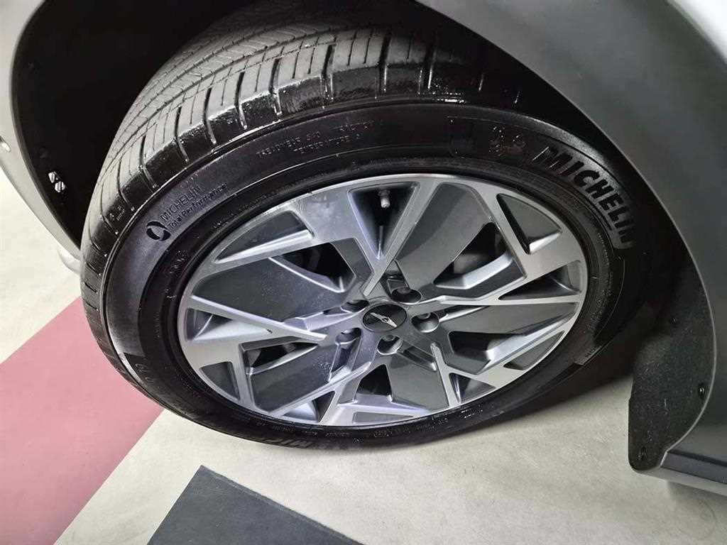 Genesis GV60 2022 Blanco - Importación desde Corea - HF Imports Iquique - Foto 20