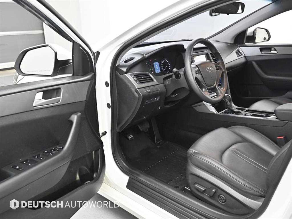 HYUNDAI Sonata - Vista 11