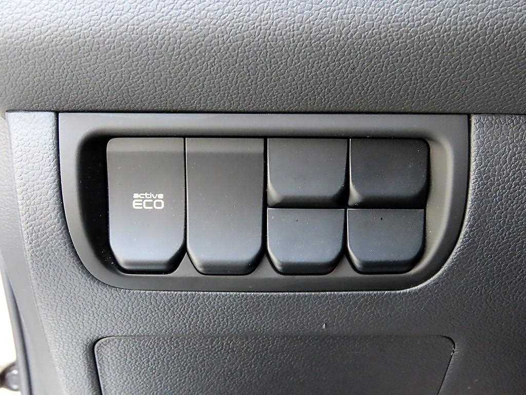 KIA Pride - Vista 12