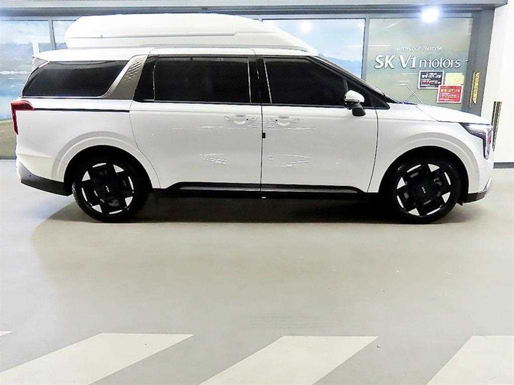 KIA Carnival - Vista 3