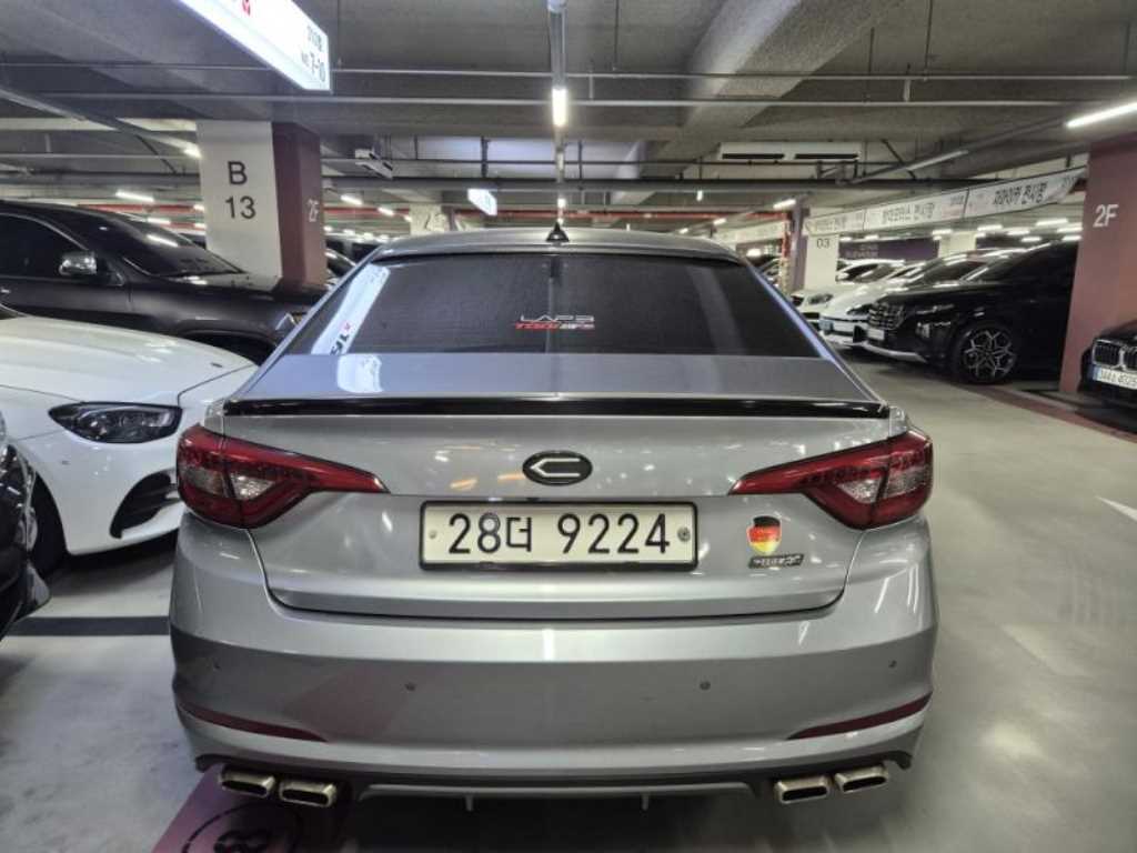 HYUNDAI Sonata - Vista 5