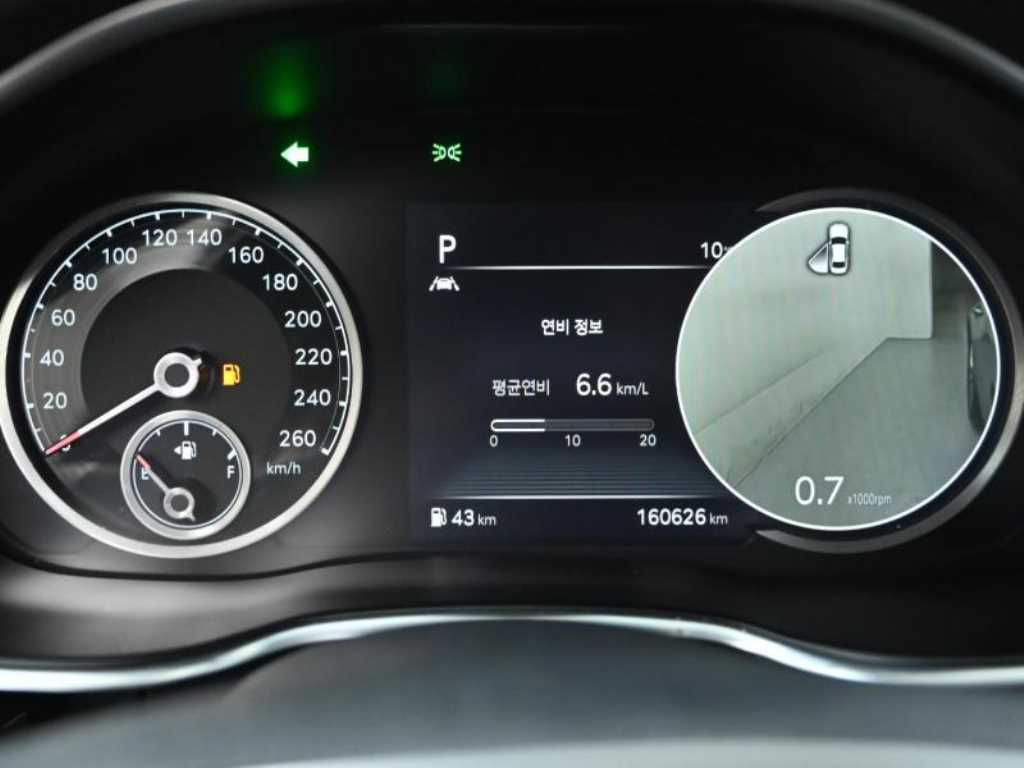 Genesis G80 - Vista 8