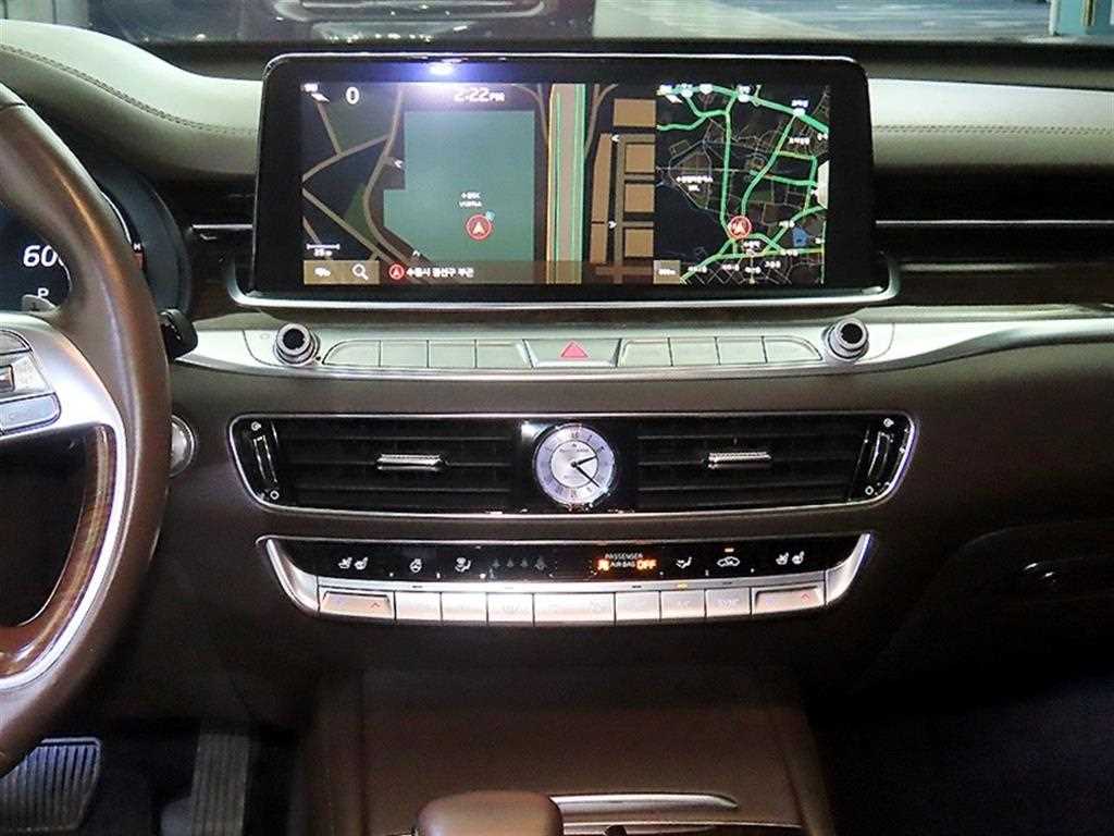 KIA K9 - Vista 11