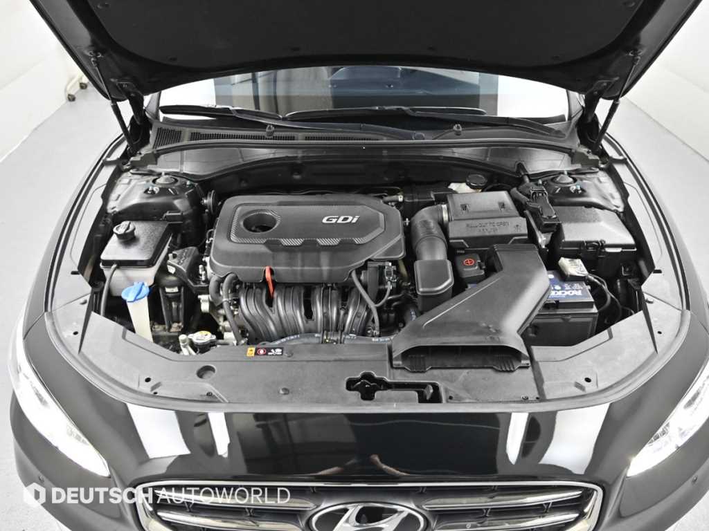 HYUNDAI Grandeur - Vista 6