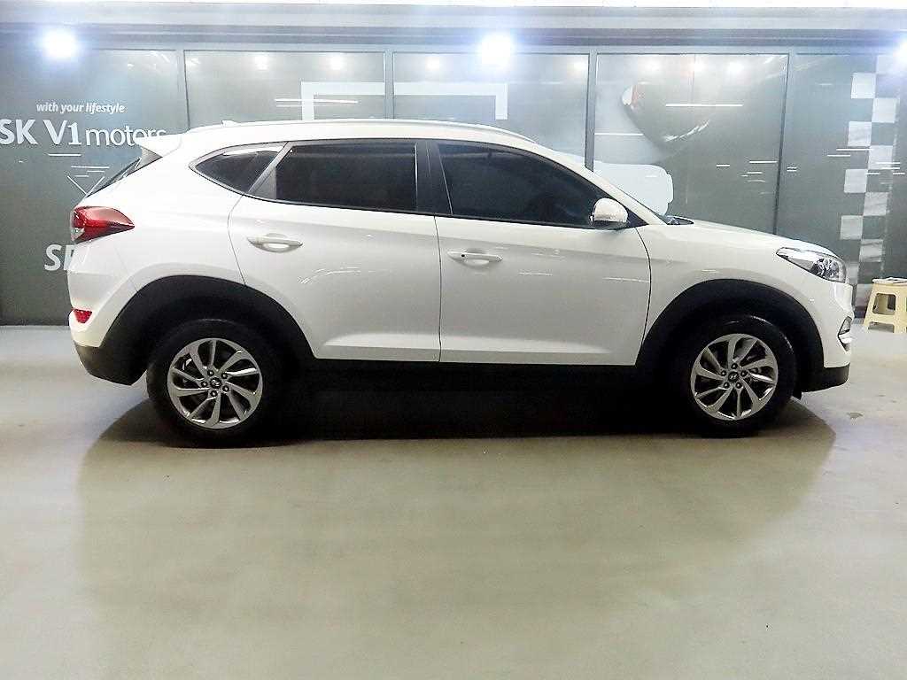 HYUNDAI Tucson - Vista 3