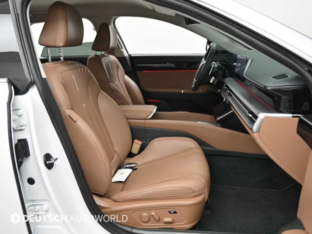 HYUNDAI Grandeur - Vista 10