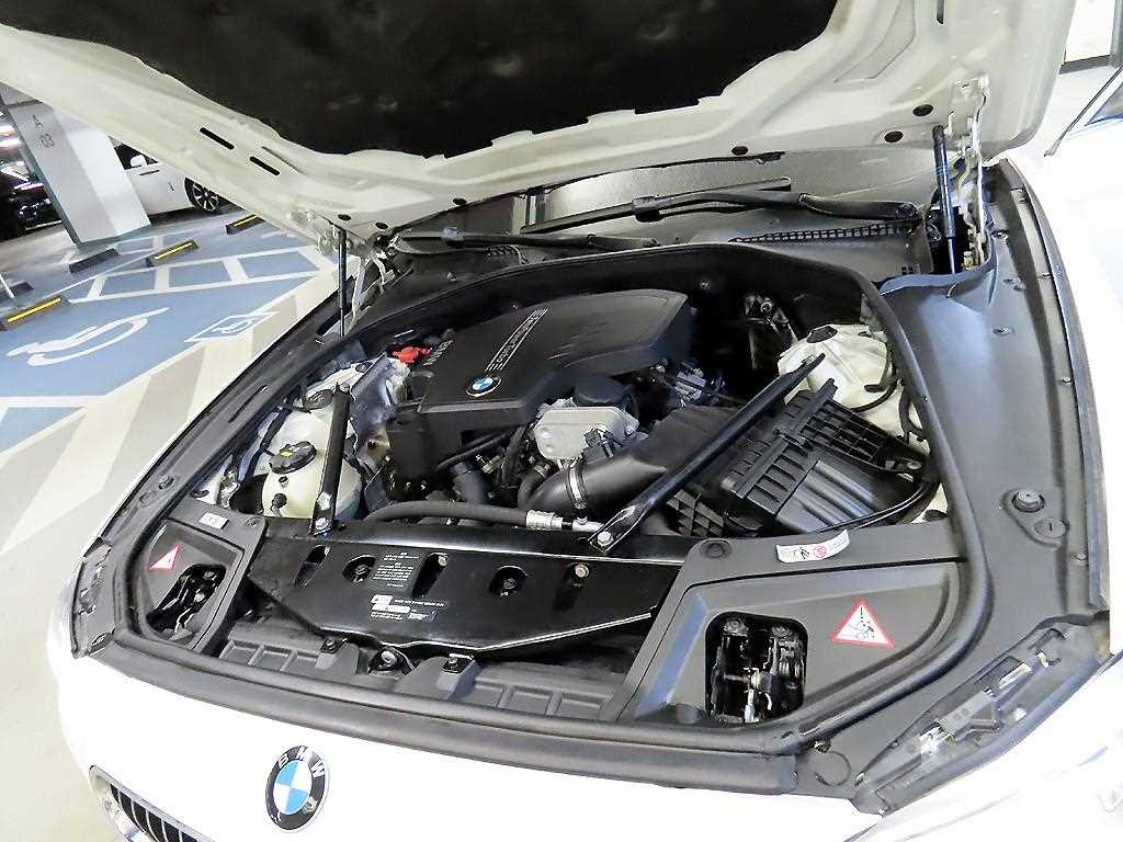 BMW 5 Series 2014 Blanco - Importación desde Corea - HF Imports Iquique - Foto 19