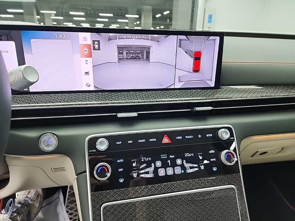Genesis GV80 - Vista 10
