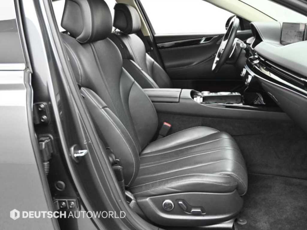 Genesis G80 - Vista 10