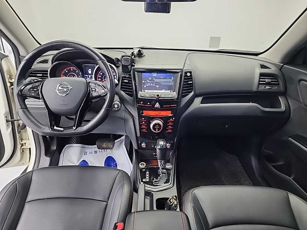 Ssangyong Tivoli - Vista 7