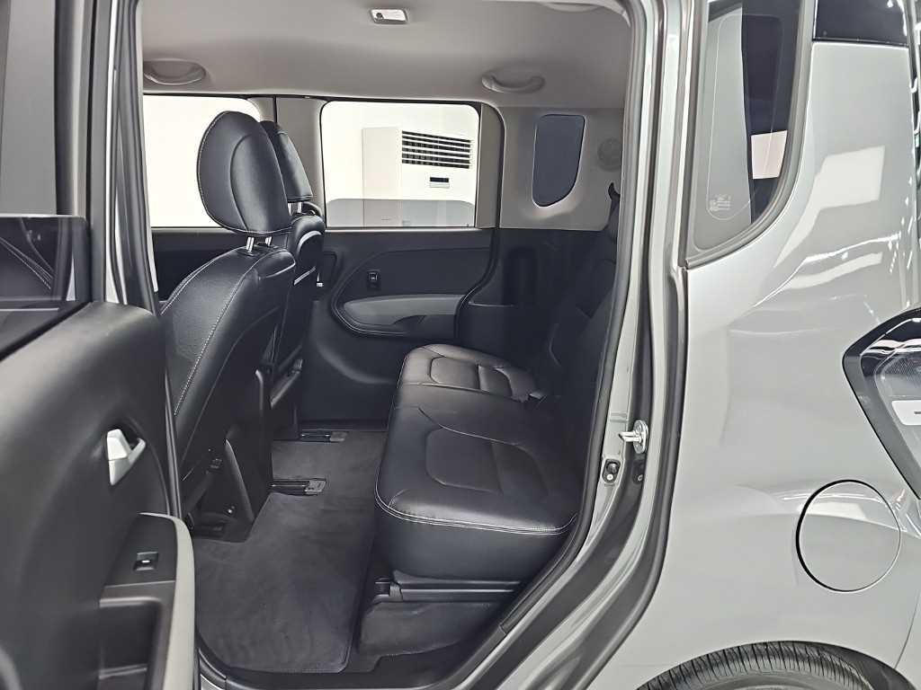 KIA Ray - Vista 12