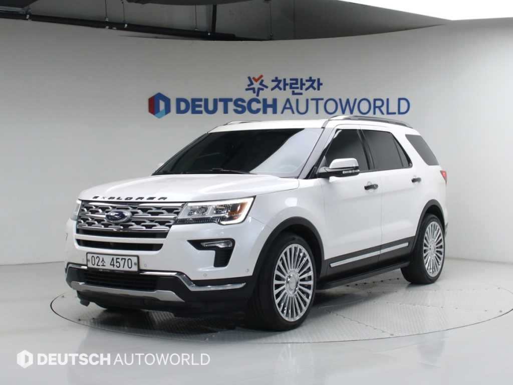 Ford Explorer - Vista 2