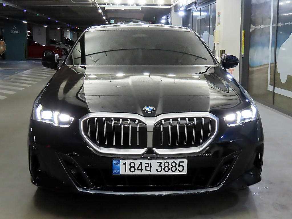 BMW 5 Series - Vista 2