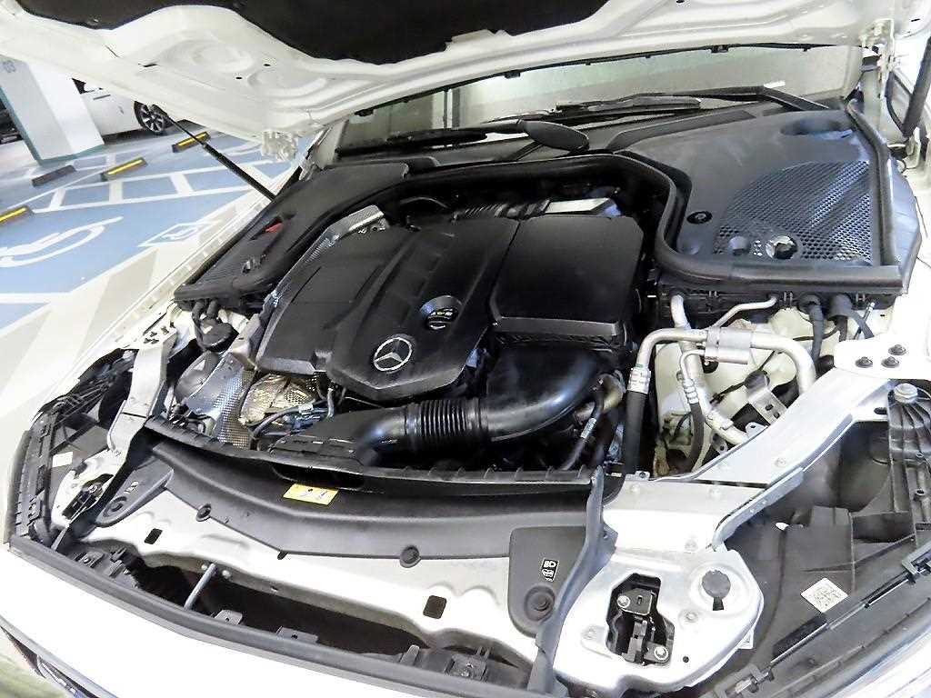Mercedes Benz E class 2017 Blanco - Importación desde Corea - HF Imports Iquique - Foto 19
