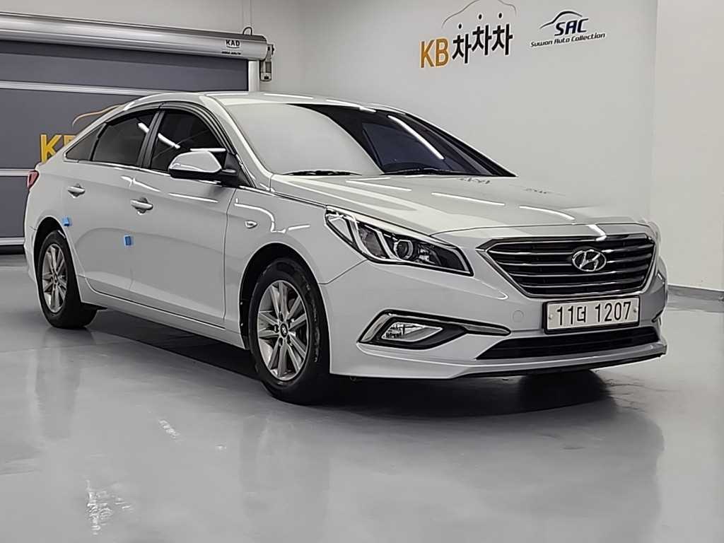 HYUNDAI Sonata - Vista 4