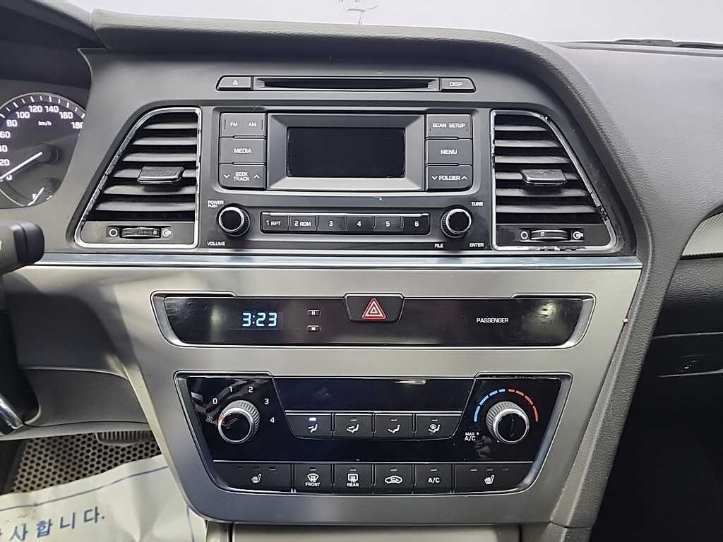 HYUNDAI Sonata - Vista 10
