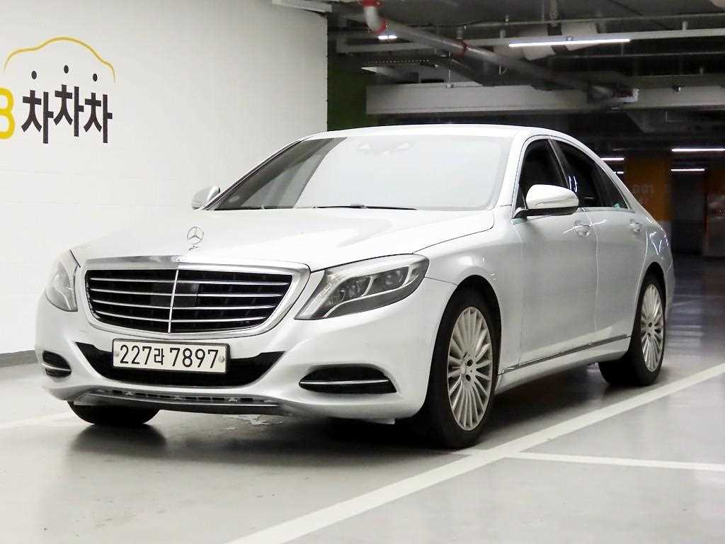 Mercedes Benz S Class - Vista 2
