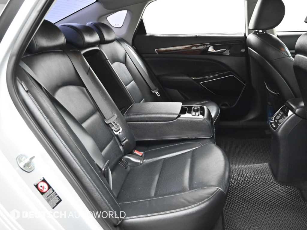 KIA K7 - Vista 12