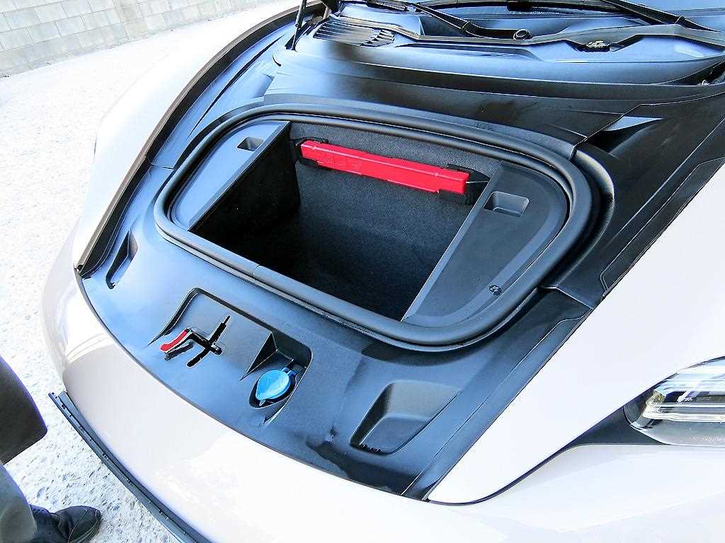Porsche Taycan 2022 Gris - Importación desde Corea - HF Imports Iquique - Foto 19
