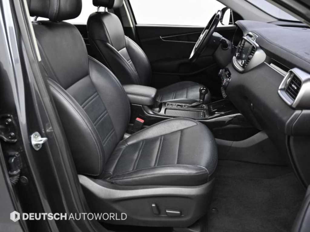 KIA Sorento - Vista 10