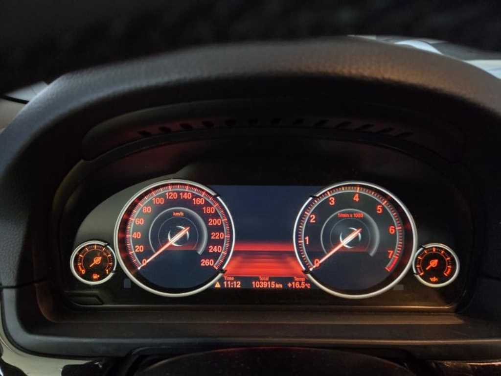BMW 5 Series - Vista 6