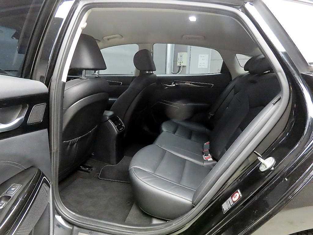 KIA K7 - Vista 6