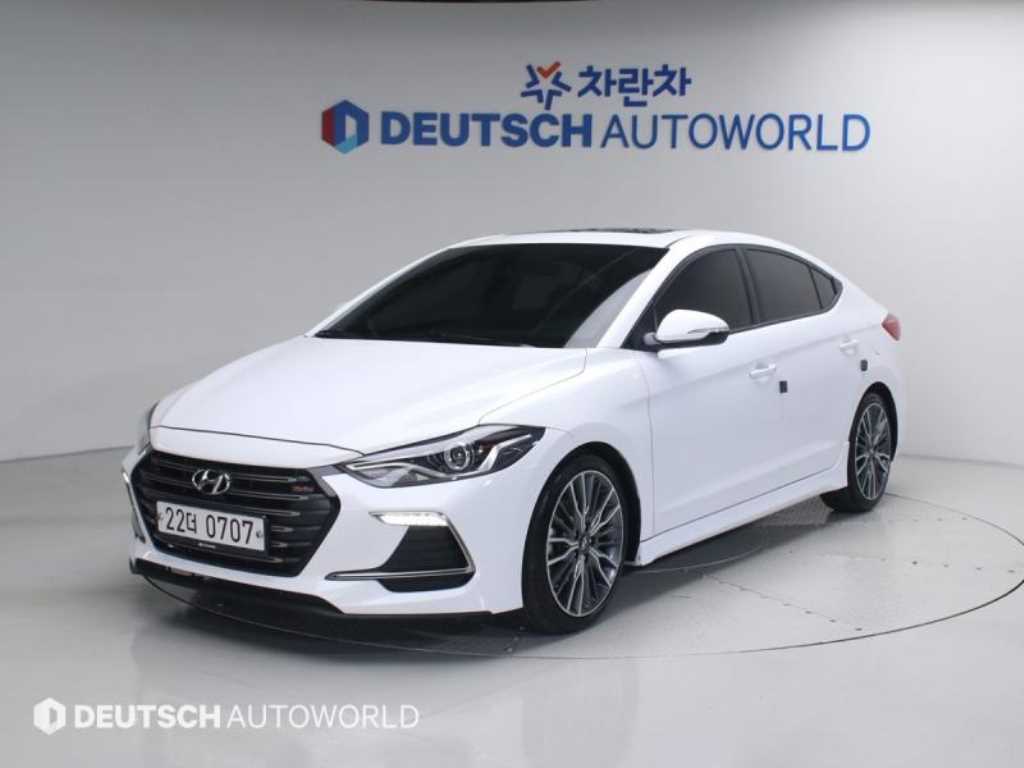 HYUNDAI Avante 2017 Blanco - Importación desde Corea - HF Imports Iquique - Foto 1